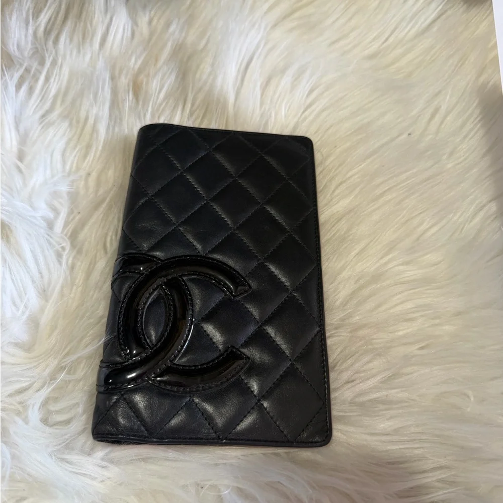 CHANEL Black Quilted Patent‎ Wallet - Certificate